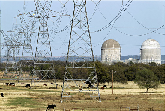 Transmission lines lead to Luminant's Comanche Peak